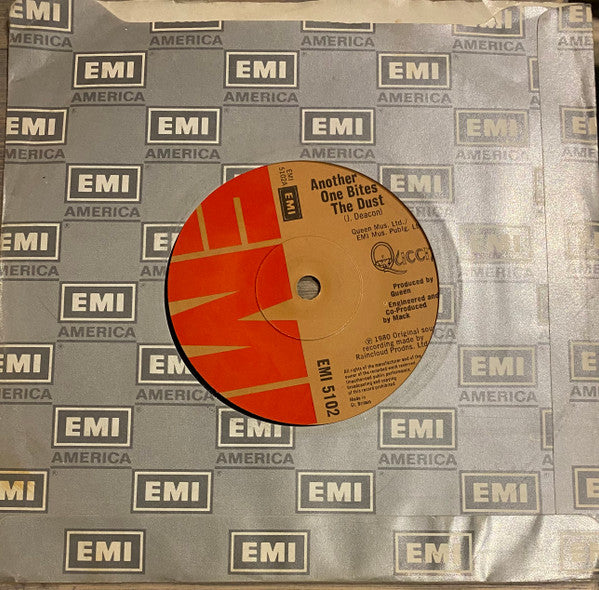 Queen : Another One Bites The Dust (7", Single, 4 P)