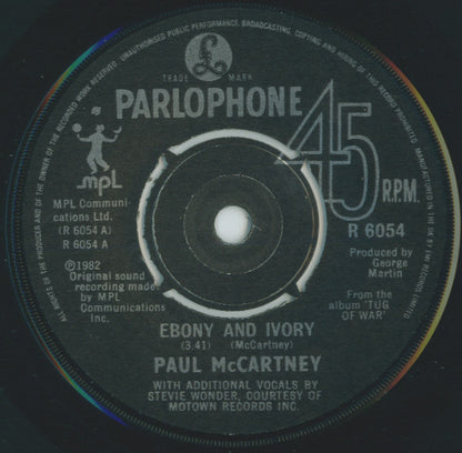 Paul McCartney : Ebony And Ivory (7", Single, Pus)