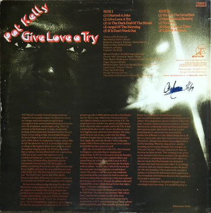 Pat Kelly : Give Love A Try (LP, Album)