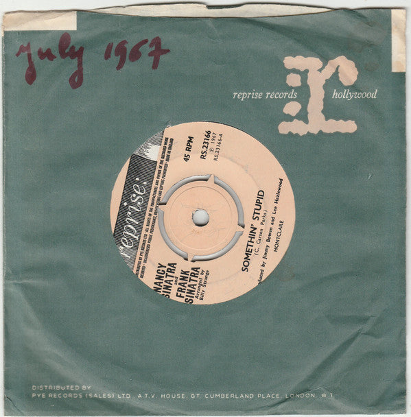 Nancy Sinatra And Frank Sinatra : Somethin' Stupid (7", Single, Kno)