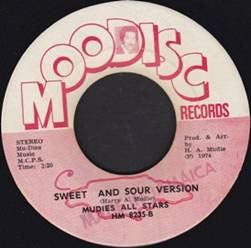 Dennis Walks And Mudies All Stars : Sad Sweet Dreamer (7")