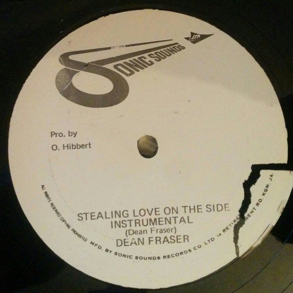 Carlene Davis / Dean Fraser : Stealing Love On The Side (12")