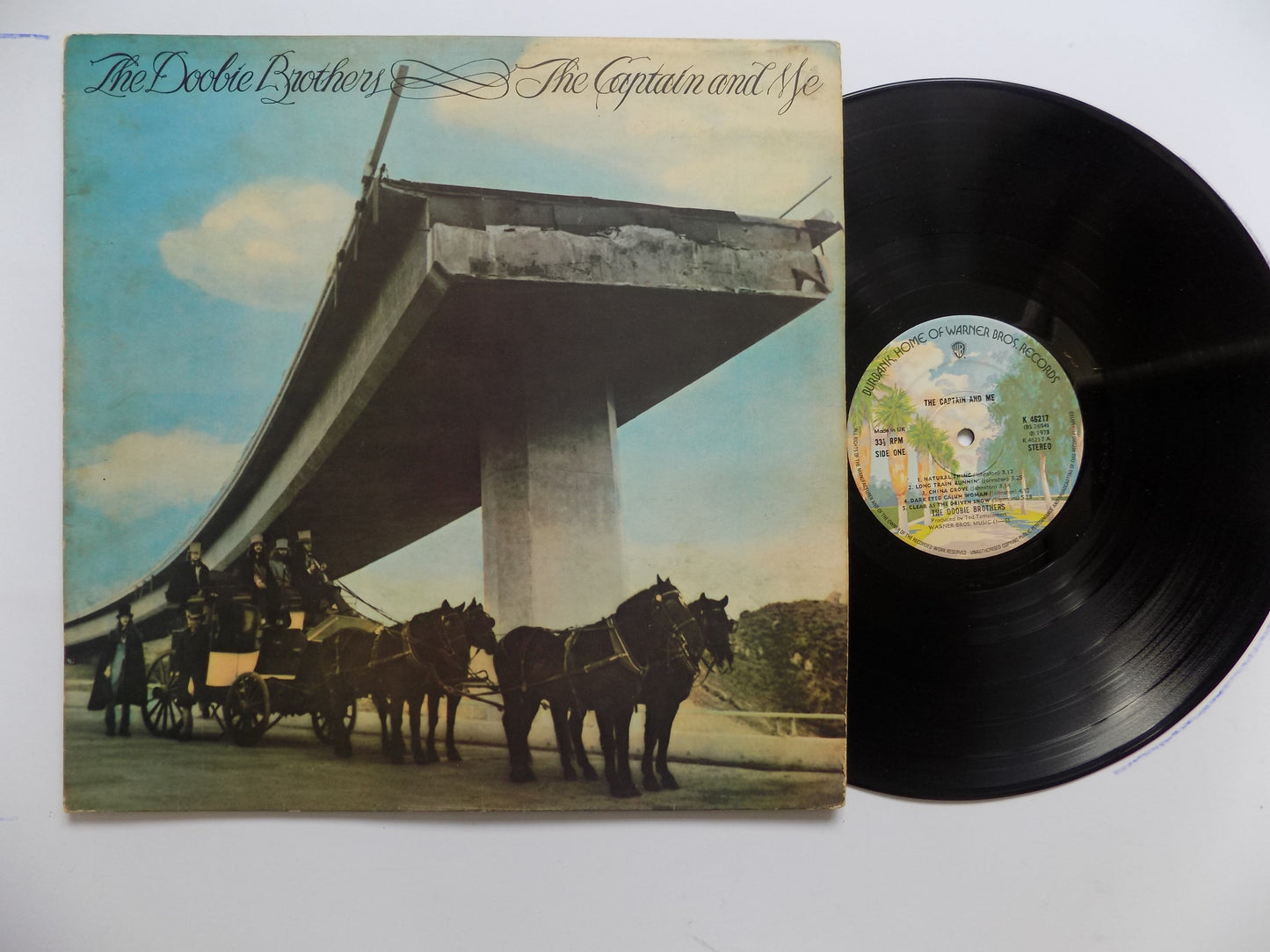 The Doobie Brothers - The Captain And Me (LP, Album,  Ga) UK 1973 VG+