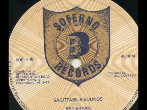 Gregory Isaacs / Radcliffe "Dougie" Bryan : Smile / Sagittarius Sounds (12", Single)