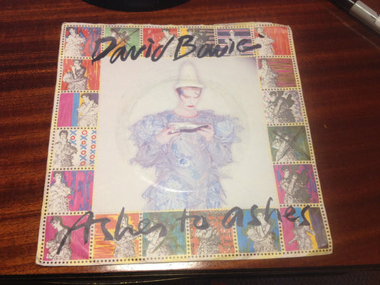 David Bowie : Ashes To Ashes (7", Single, Sol)